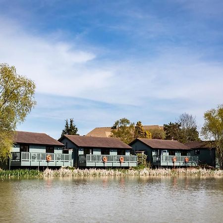 The Vale Golf & Country Club Βίλα Bishampton Εξωτερικό φωτογραφία