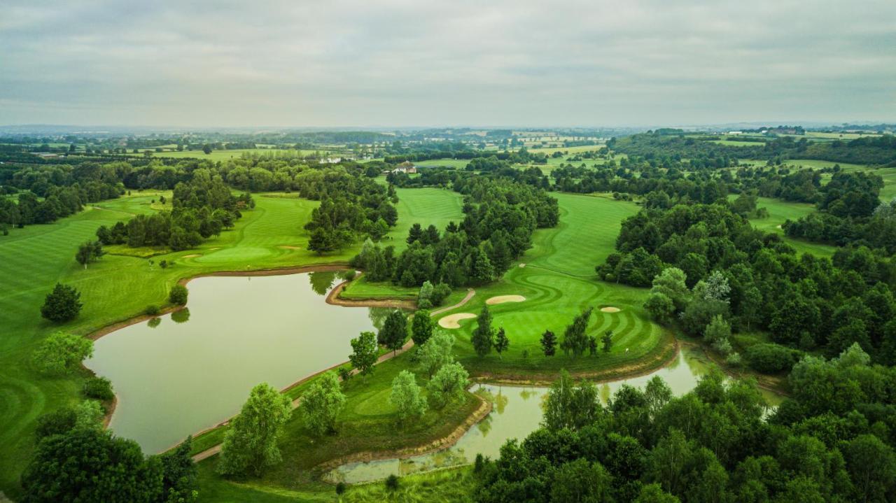 The Vale Golf & Country Club Βίλα Bishampton Εξωτερικό φωτογραφία